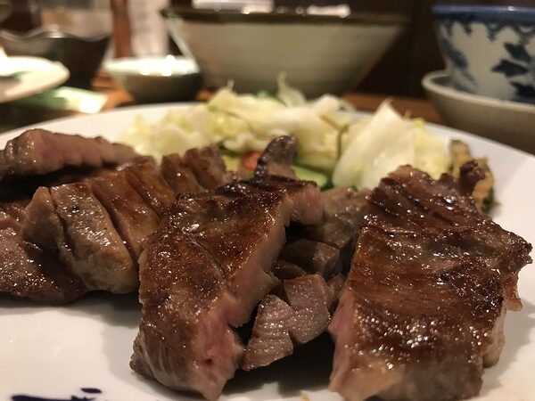 Grilled beef tongue