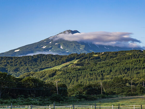 鳥海山