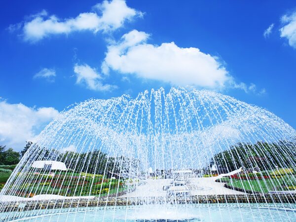 国営みちのく杜の湖畔公園