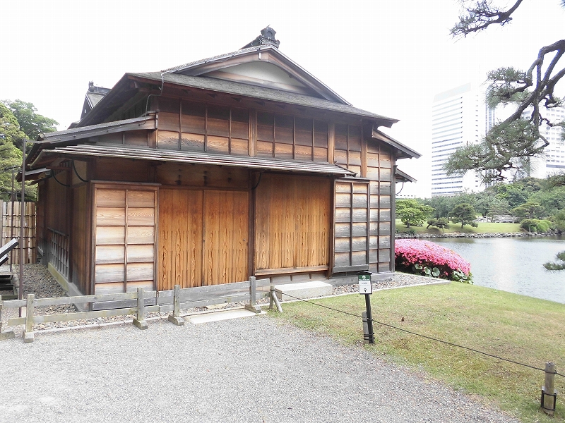 松のお茶屋
