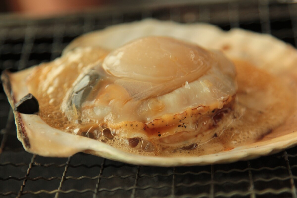 ホタテの網焼き
