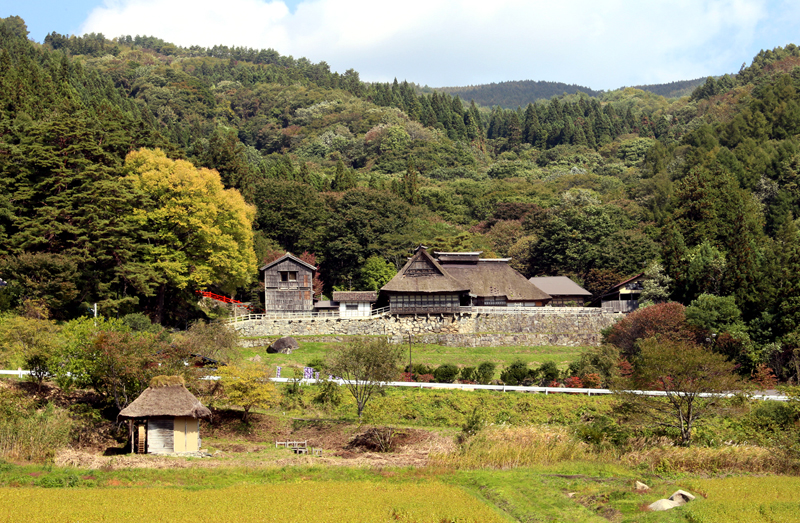 千葉家住宅(国の重要文化財)。2022年現在大改修中のため見学不可 画像提供:遠野市文化財保護課