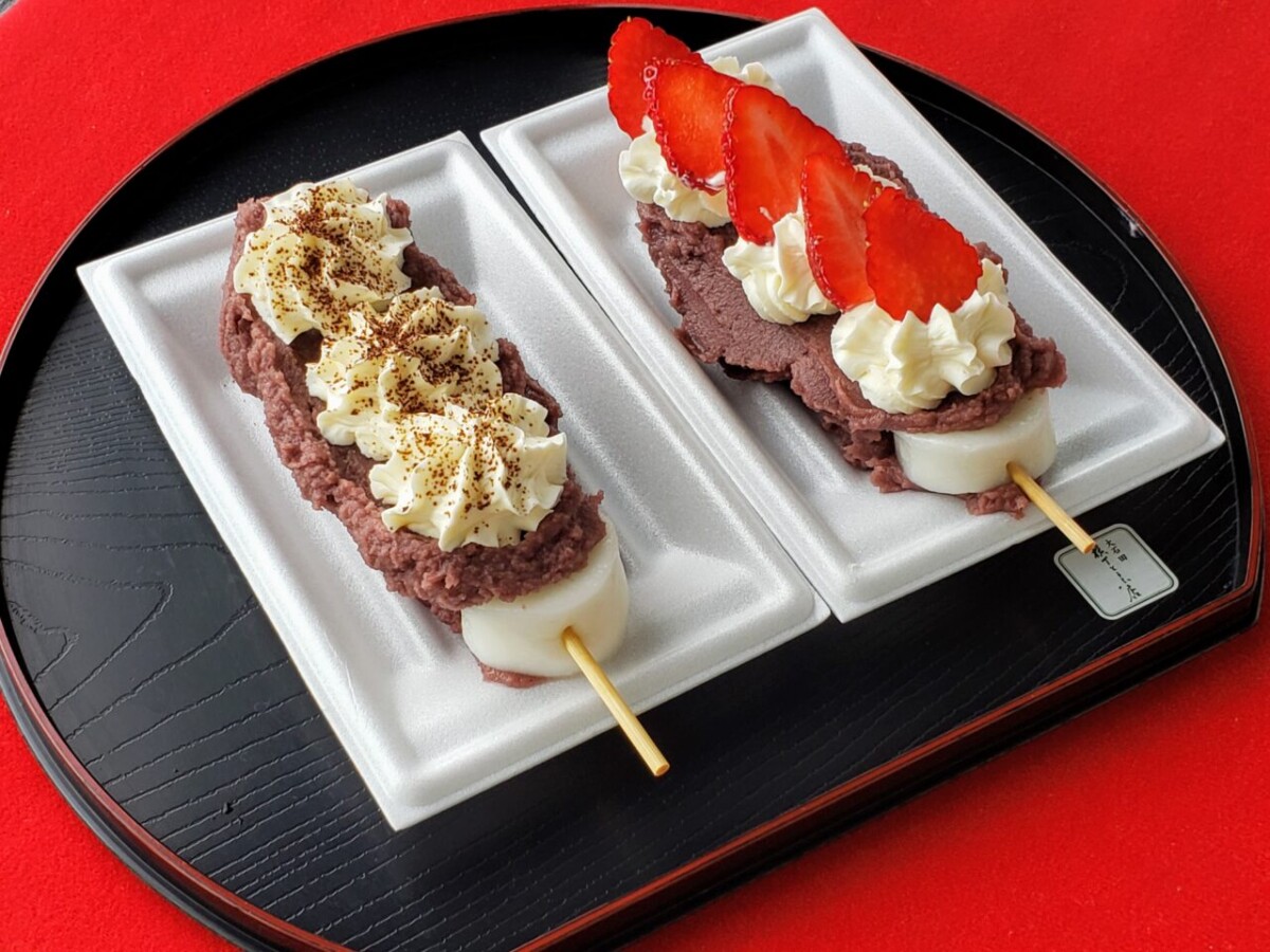 “Mogami River Senbon Dango” Strawberry and Tiramisu