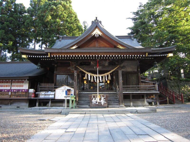 櫻山神社の本堂