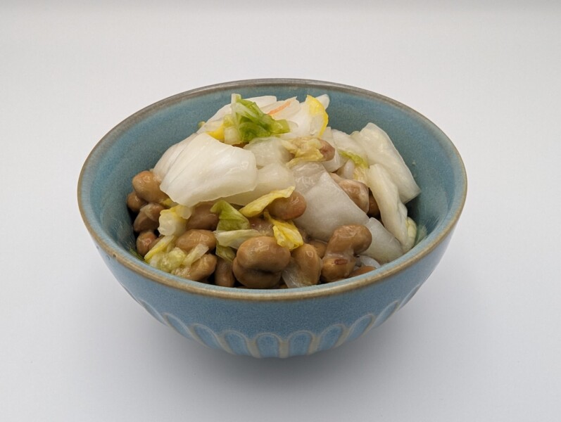 白菜納豆のご飯がけ