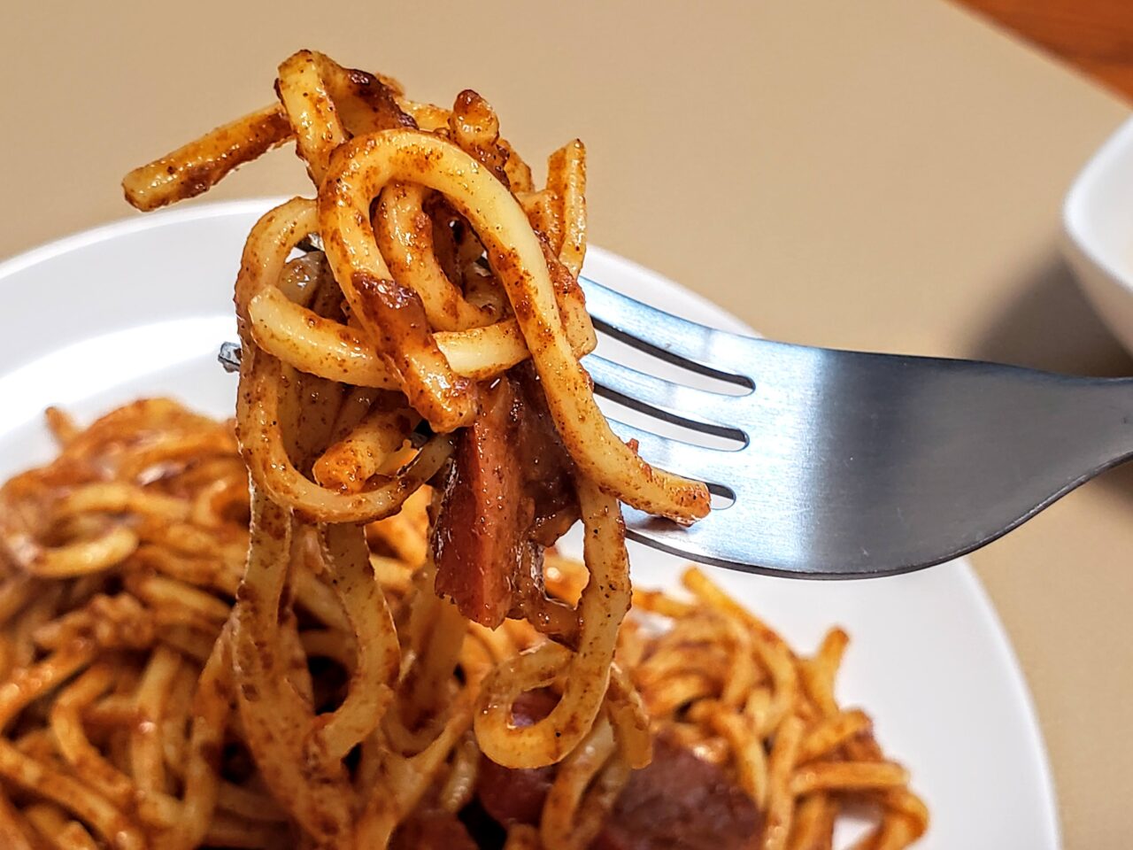 煮干し×ナポリタン！？やみつき注意のニボリタン実食レビュー【青森県】