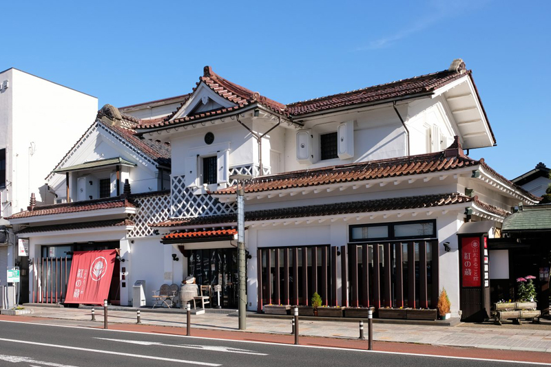 Storehouse owned by the Hasegawa family, who were merchants of the Yamagata clan. © Japan Heritage “Yamadera and Safflower” Promotion Council Photo: Toshio Honma Architects Co., Ltd.