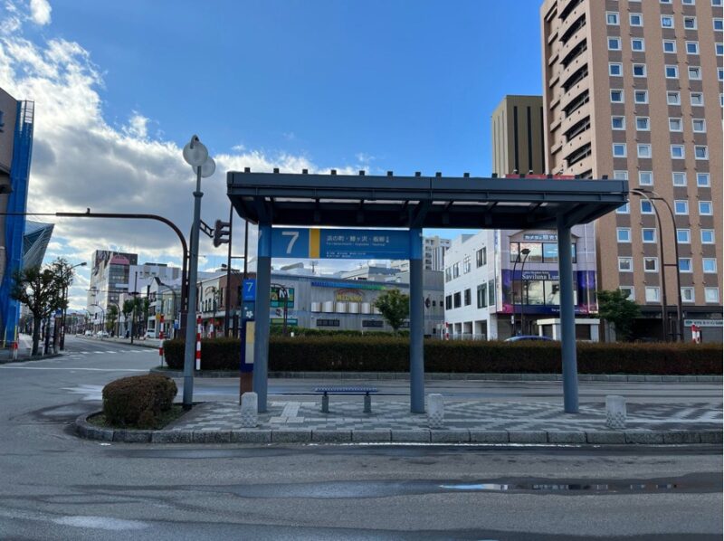 JR弘前駅のバス停