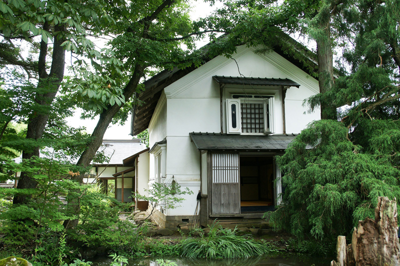 The central facility of the Kahoku Town Safflower Museum, “Former Hori Yoshirobe House” © Japan Heritage “Yamadera and Safflower” Promotion Council Photo: Toshio Honma Architects Co., Ltd.