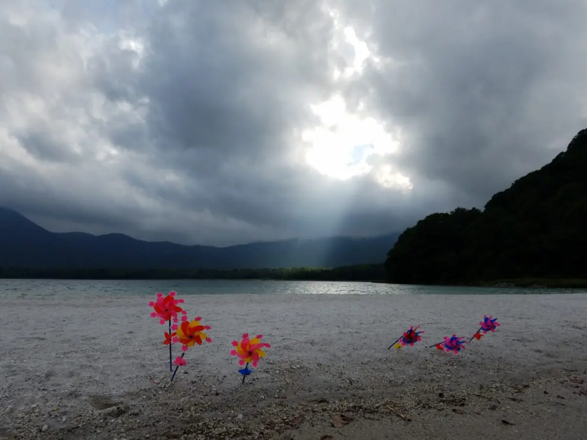 恐山の宇曽利山湖