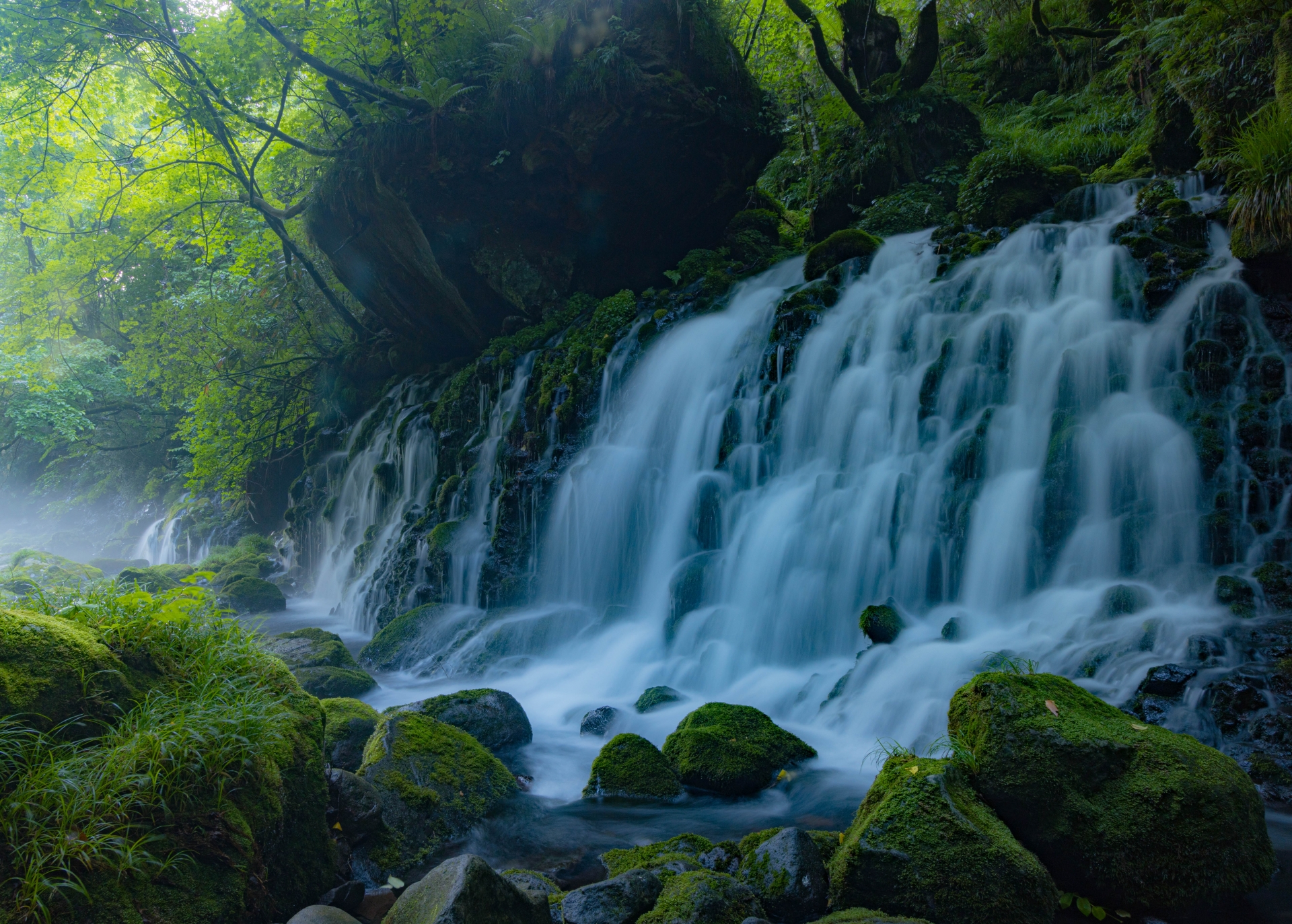 전 폭포 복류수