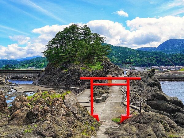 鼠ヶ関