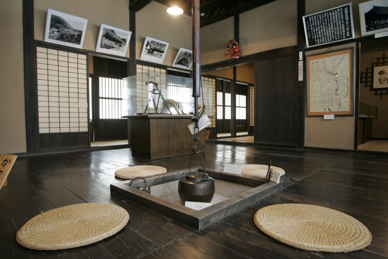滝沢屋の室内 ©上山市教育委員会