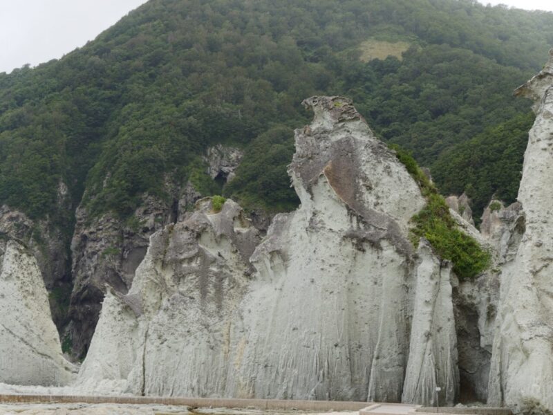 仏ヶ浦(岩竜岩)