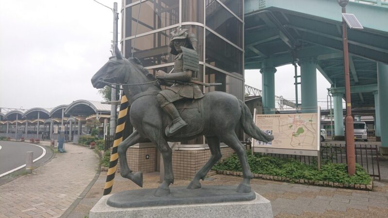 相馬野馬追の騎馬像