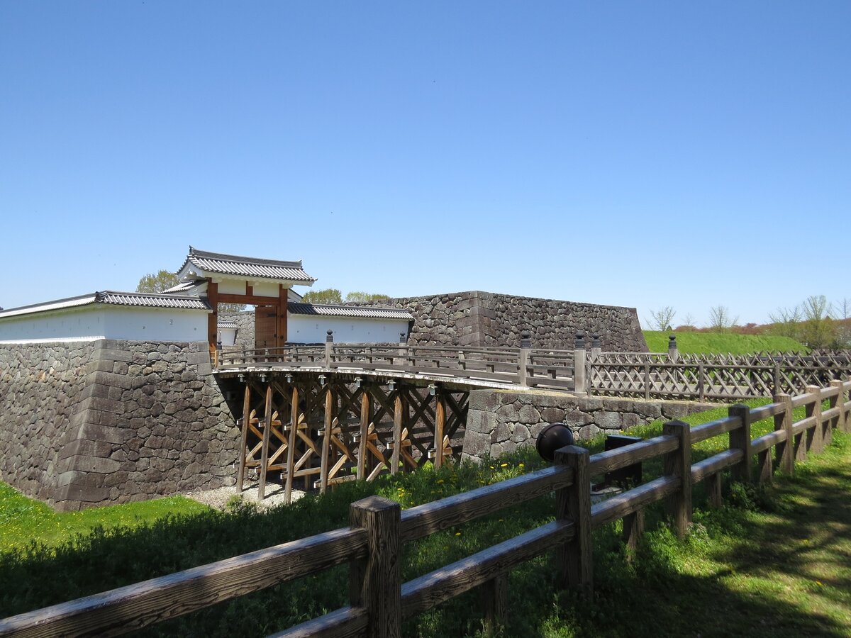 Yamagata Castle's main castle, Ichimonji gate