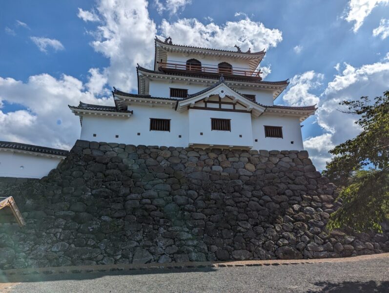 白石城的背面