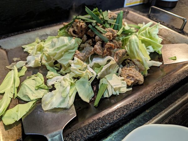鳥政の鉄板焼きホルモン