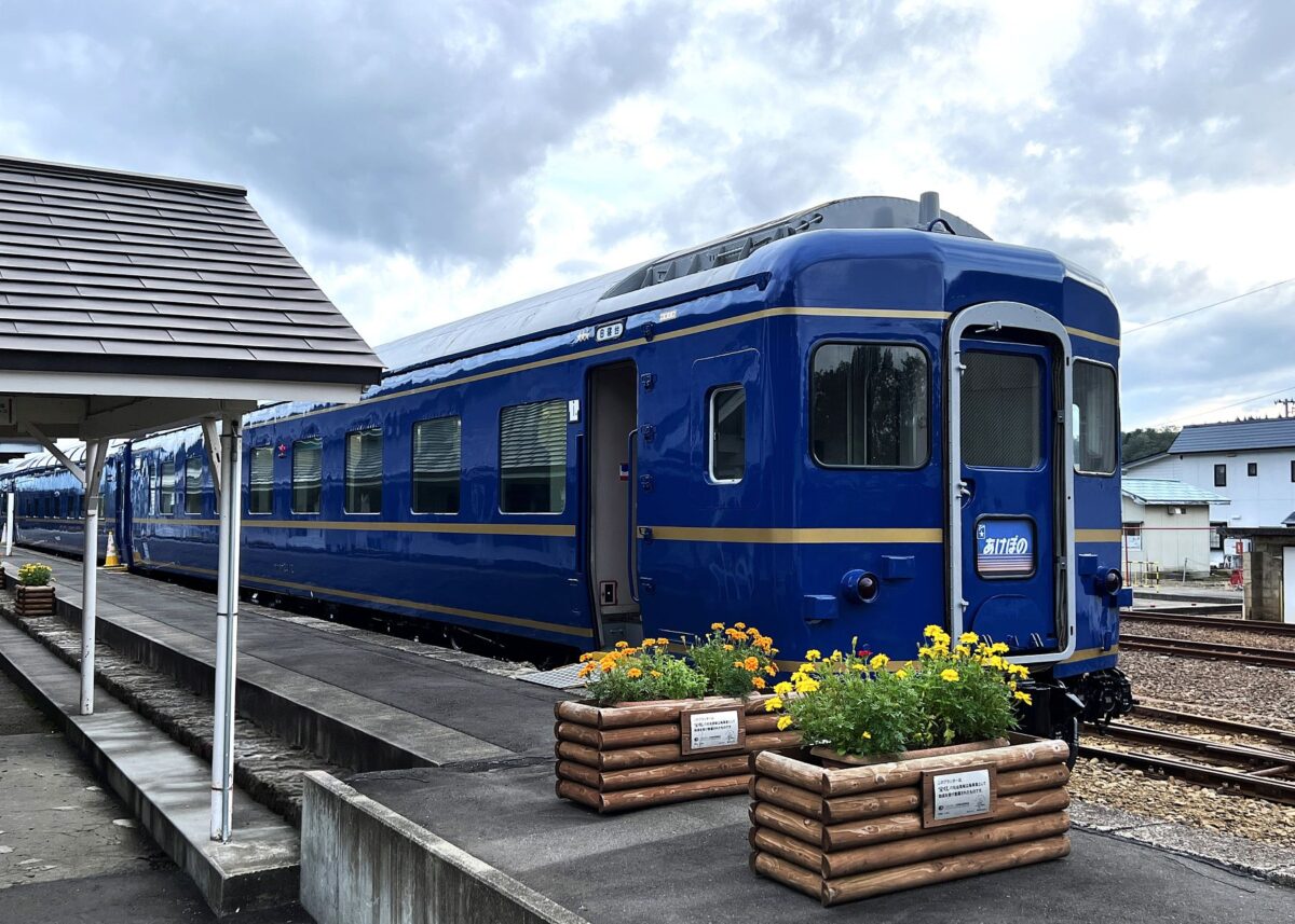 旧国鉄の寝台特急「ブルートレインあけぼの」