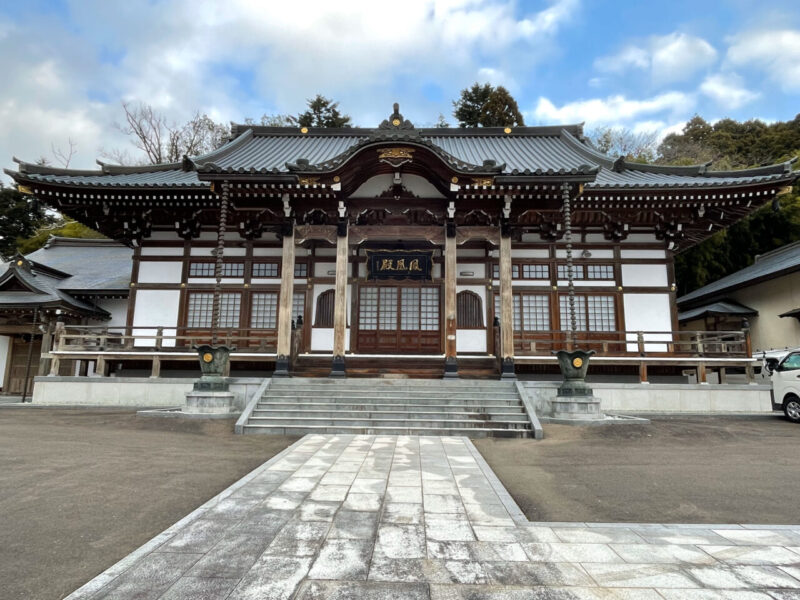 大満寺の本堂