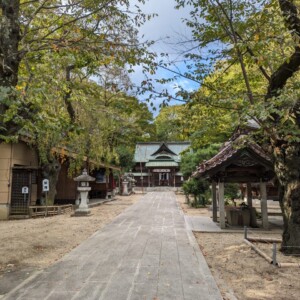 二本松神社の参道