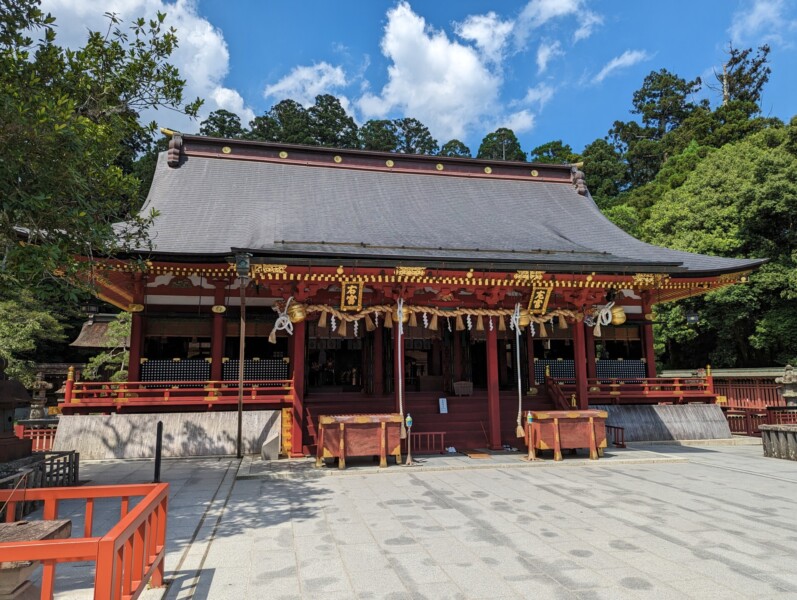 Santuario izquierdo y santuario derecho del Santuario Shiogama