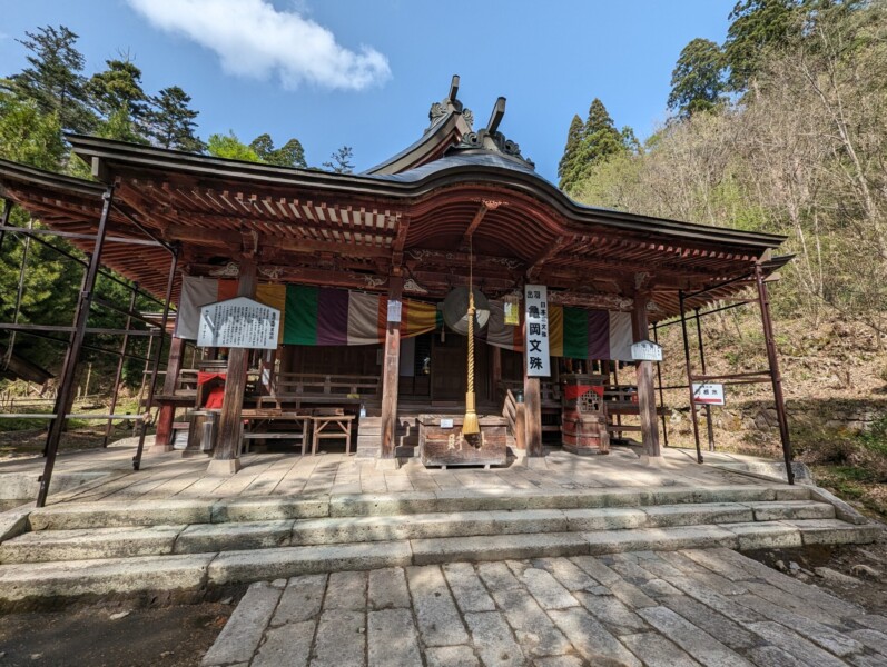 亀岡文殊の本堂