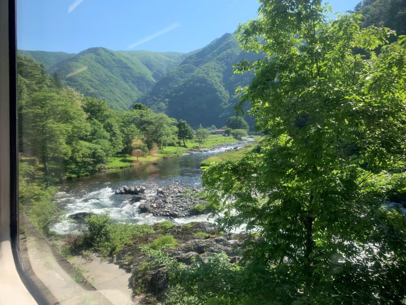 閉伊川