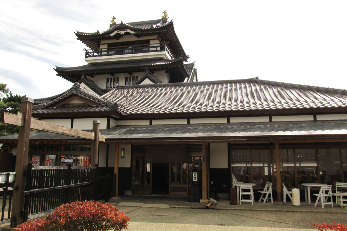 Château Tensagi, un parc à thème qui rassemble l'histoire de l'ancien domaine de Kameda ©Tabi Tohoku