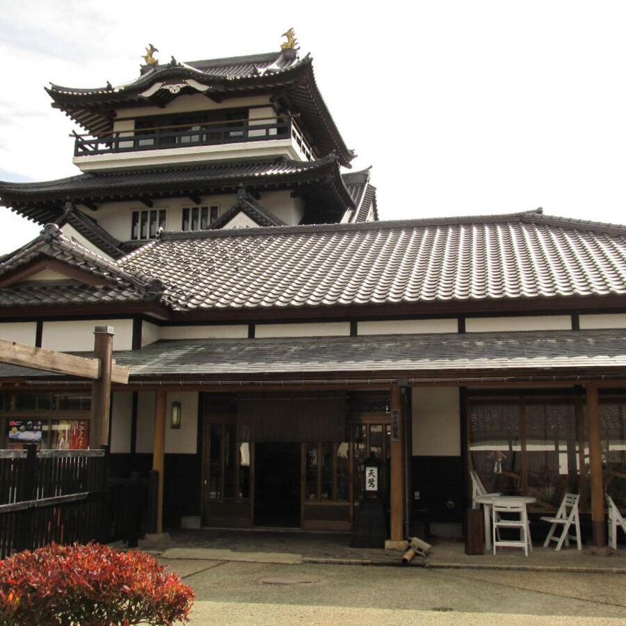 旧亀田藩の歴史が集められたテーマパーク「天鷺城」 ©旅東北