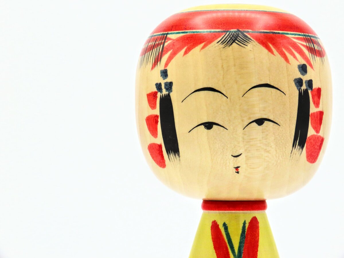 弥治郎こけしの表情