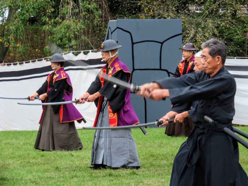 白石居合道会と仙台藩士会玄武隊による居合披露