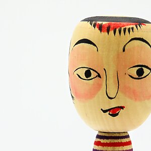 Expresión de Nakanosawa Kokeshi