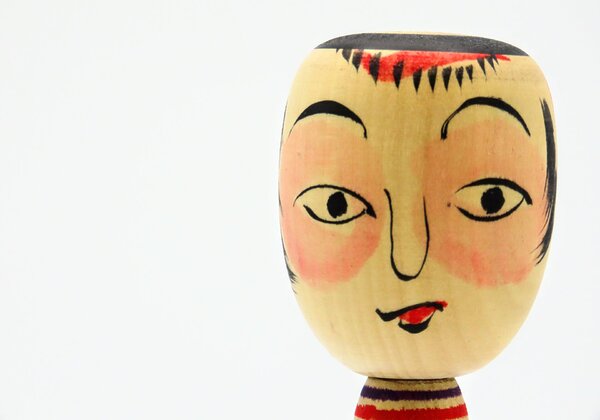 Expresión de Nakanosawa Kokeshi