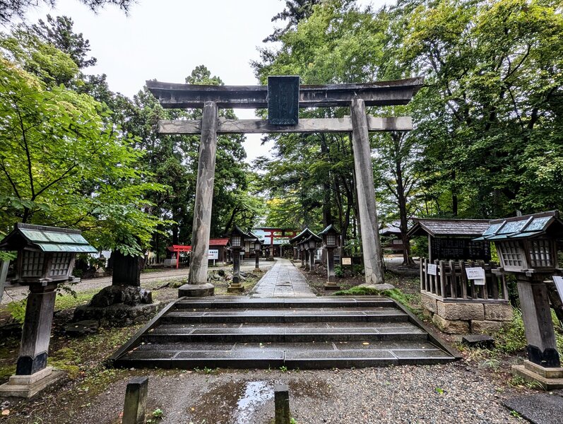 Torii of Seriyokuni Shrine