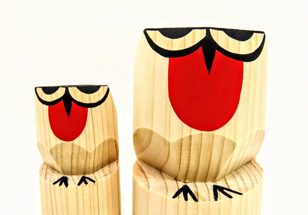 Oiseau Uso sculpté en bois du festival Usokae