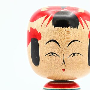 Expresión de Yamagata Kokeshi