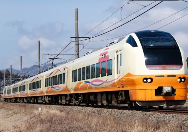 E653系「いなほ」