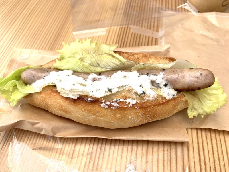 原味 Tochu 茶香肠三明治