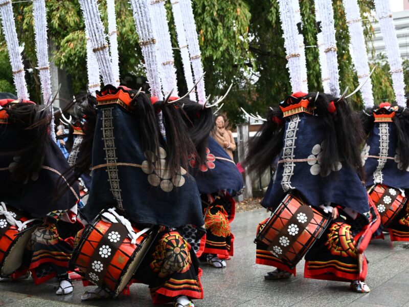 Danse du lion Kanazu Ryusekiseki (ville d'Oshu)