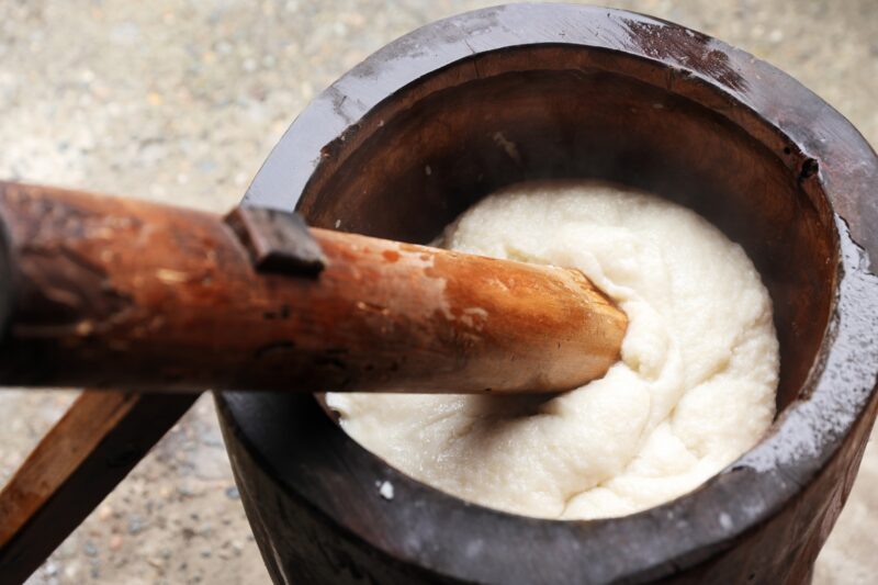 Pasteles de arroz machacados