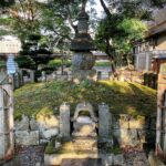 キリシタンにして「利休七哲」|多彩な顔を持っていた蒲生氏郷の墓所【福島県会津若松市】 蒲生氏郷の墓(五輪塔)