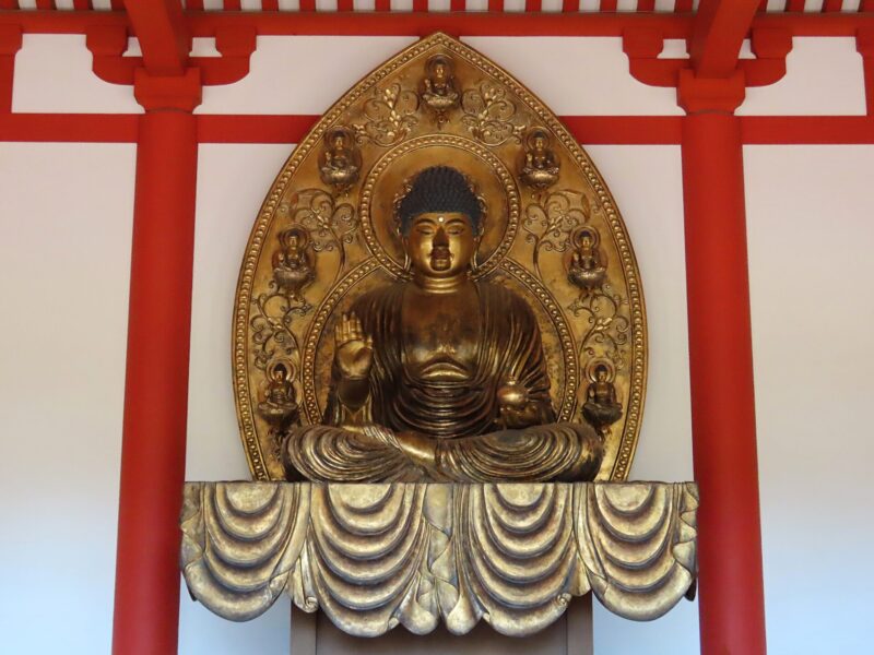 Seated Yakushi Nyorai statue at Enichiji Temple (reconstruction)
