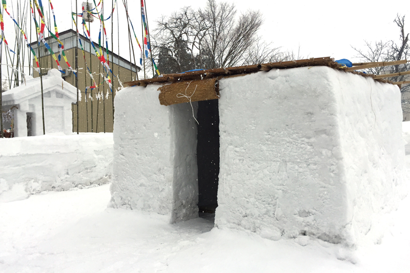 Cabane de chasse aux oiseaux