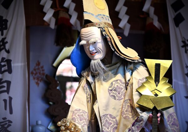 第二座「奉幣舞」に登場する「太玉命（フトダマノミコト）」