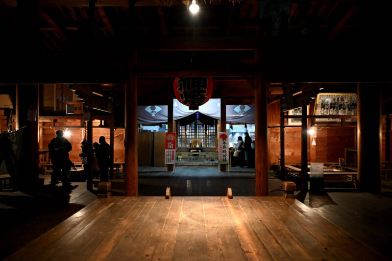 大一郎神社内的舞台