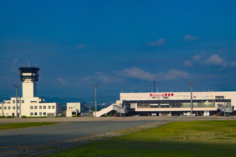 山形机场航站楼