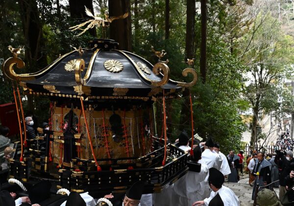鹽竈神社の帆手祭