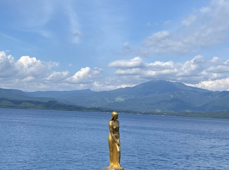 たつこ像