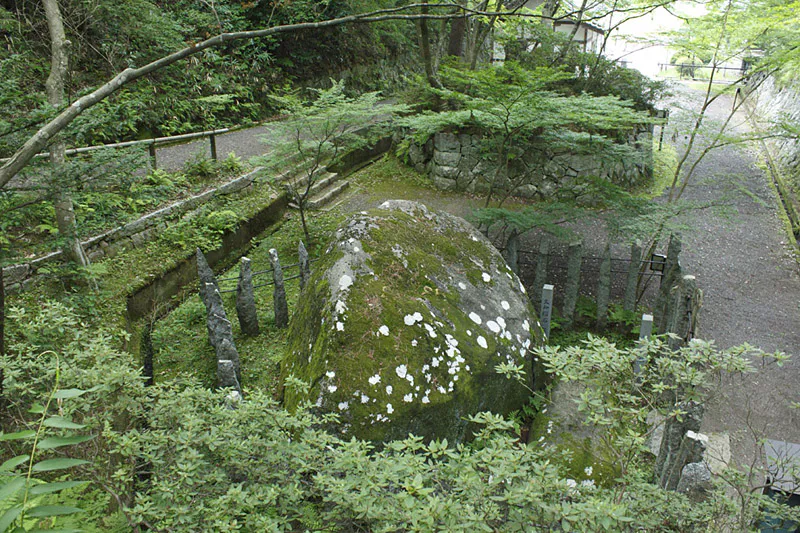 文知摺石